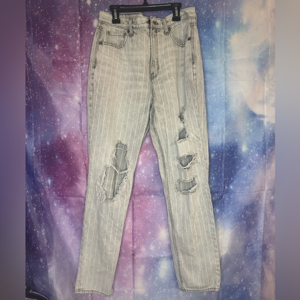 American eagle striped distressed mom jeans long length 🛍
